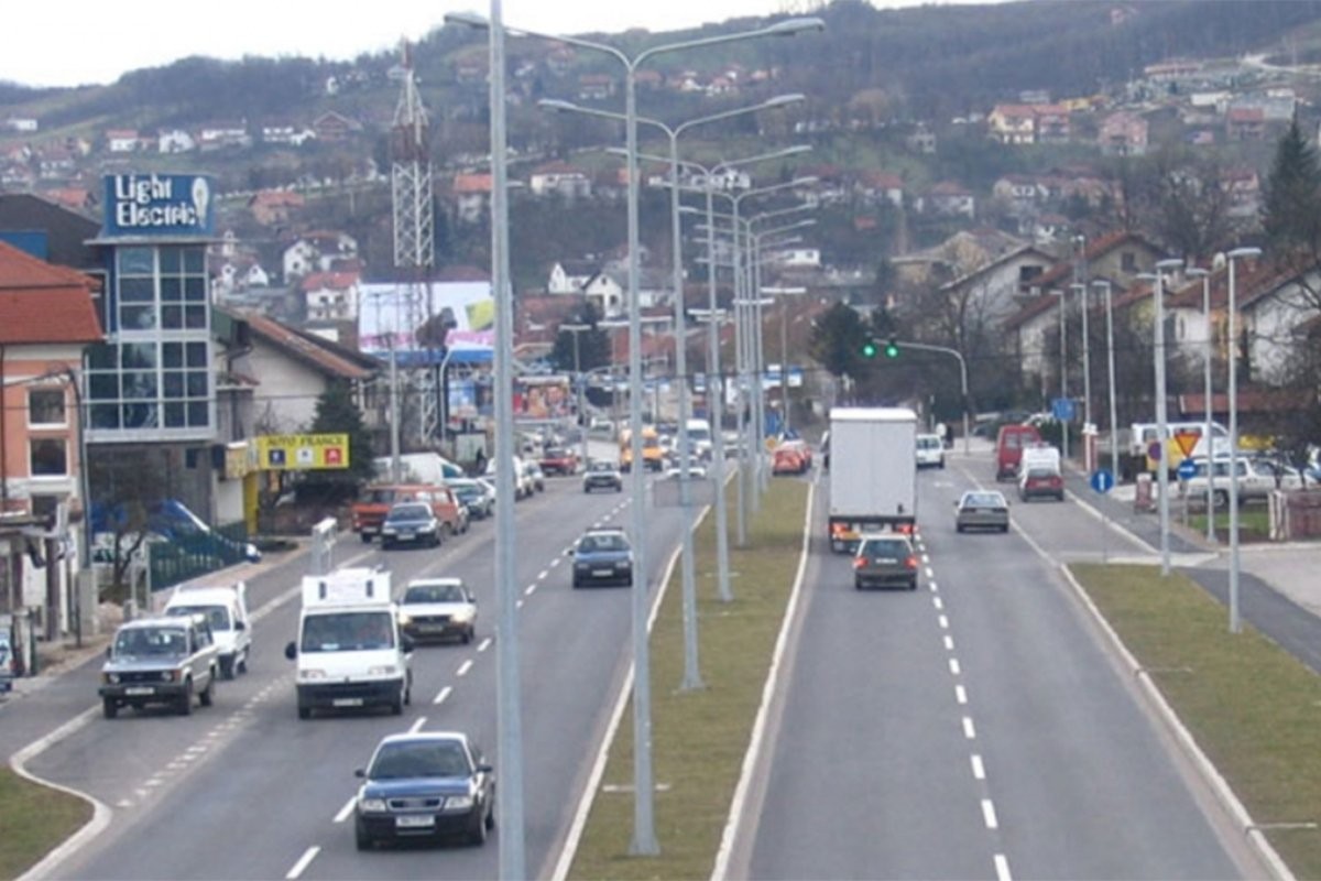 Kolovozi mjestimično vlažni, izmjene na auto-putu Gradiška-Banjaluka