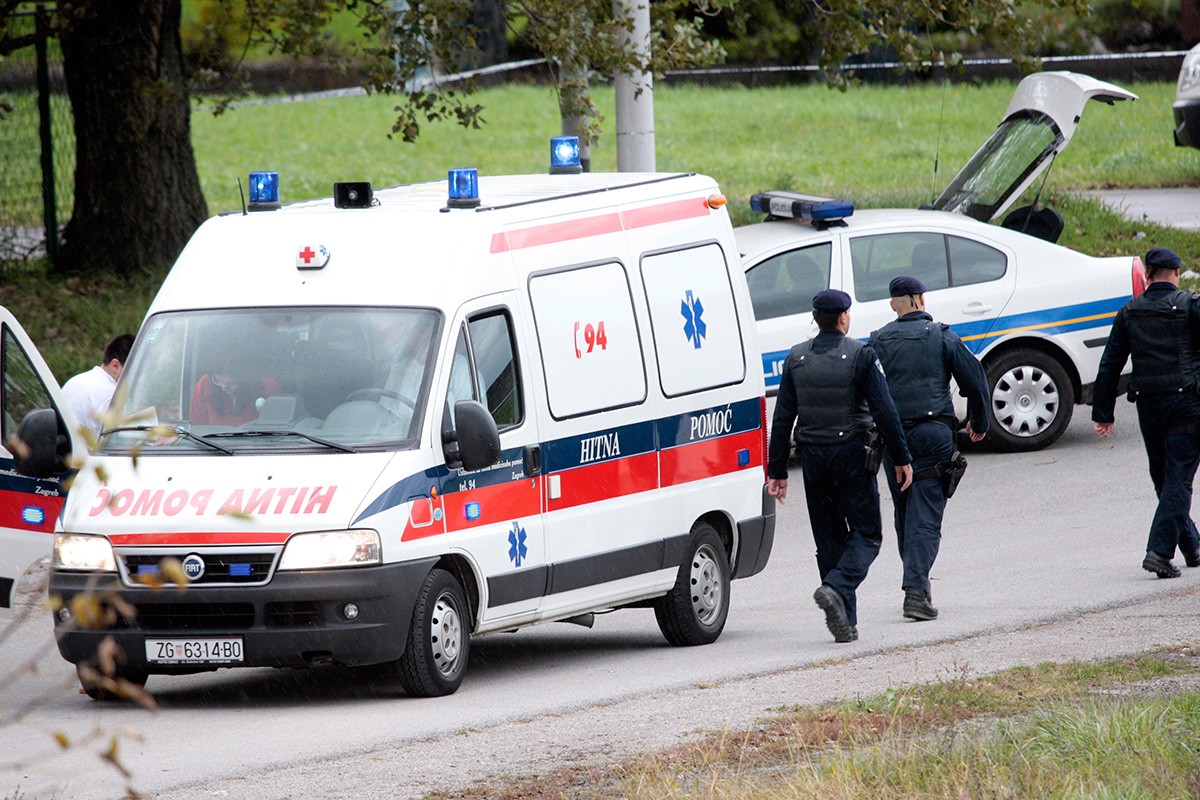 Detalji tragedije u Hrvatskoj: Policajac slučajno ubio svoju djevojku (21)