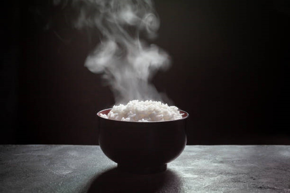 Ako jedete podgrijanu rižu rizikujete trovanje