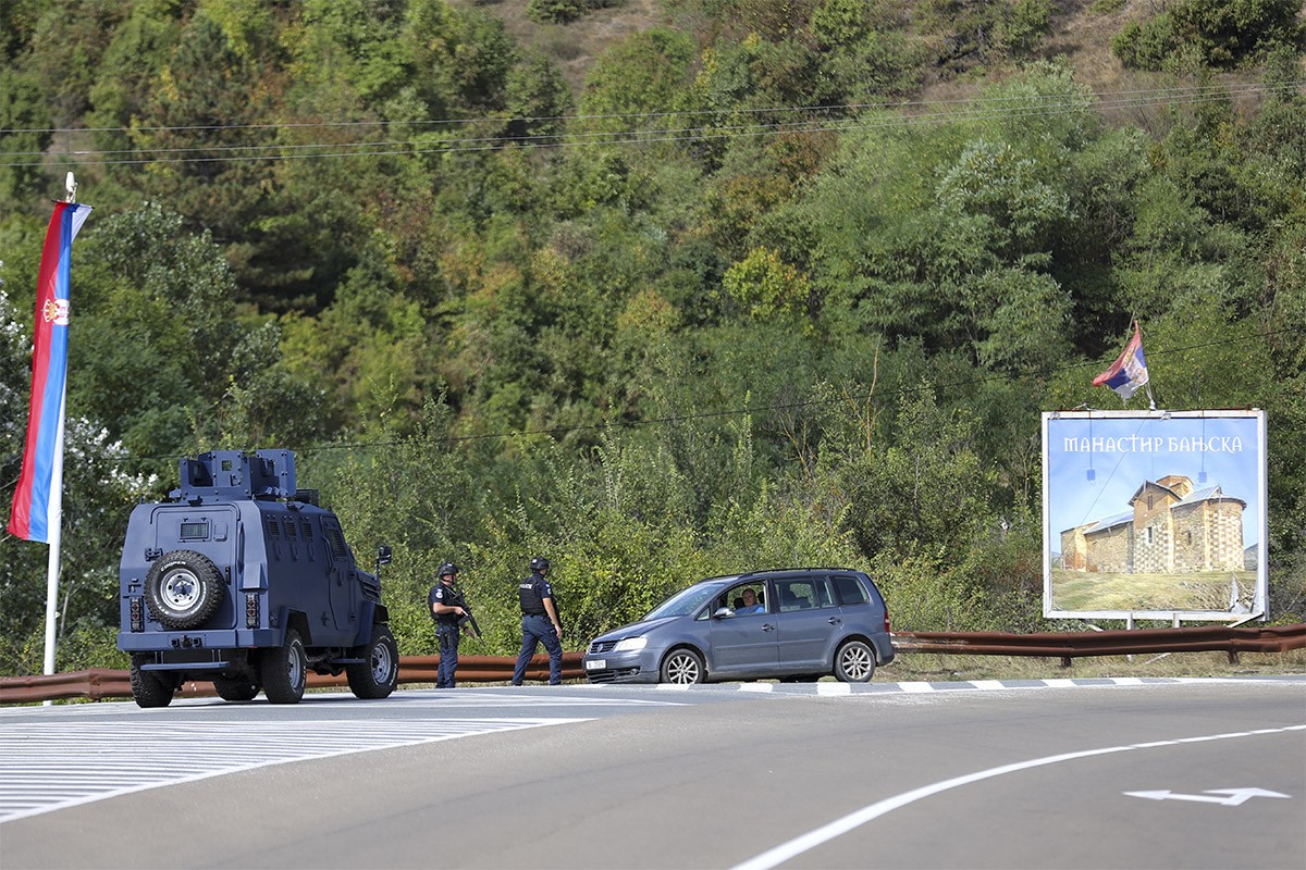 Sve oči uprte u sjever Kosova i Metohije: Srbi u strahu od ponavljanja martovskog pogroma