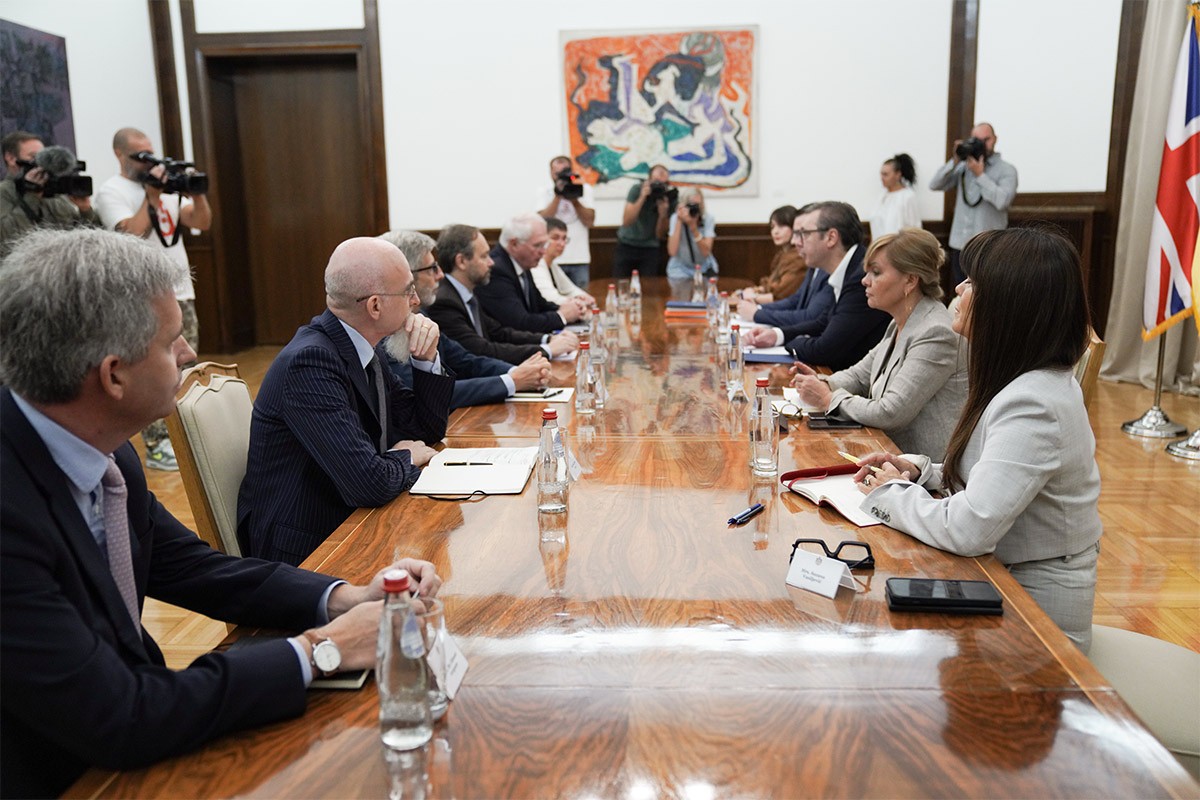 Vučić sa ambasadorima Kvinte: Imao sam jasan zahtev