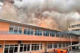 Drama u centru Banjaluke: Gori zgrada "Elektrokrajine", vatra guta kancelarije (VIDEO)