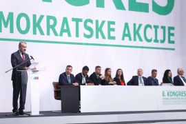 Izetbegović najavio odlazak ratne generacije političara SDA