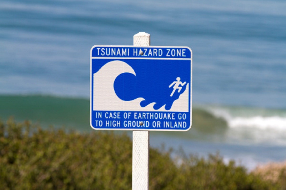 Izdato upozorenje na cunami nakon snažnog zemljotresa