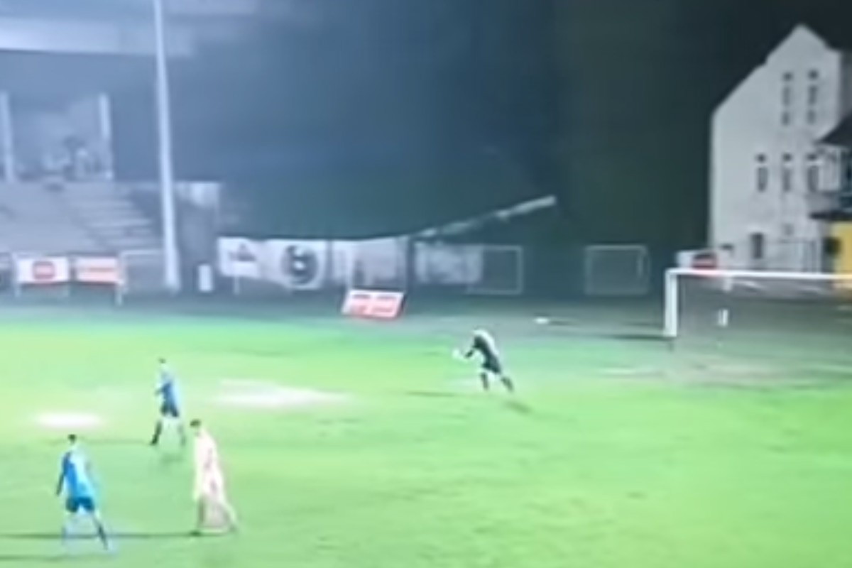 Golman Sutjeske dao gol iz svog kaznenog prostora (VIDEO)