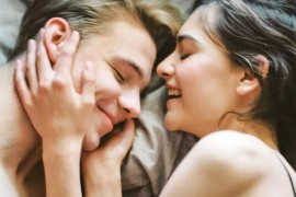 Ovih pet rečenica žene žele čuti tokom seksa