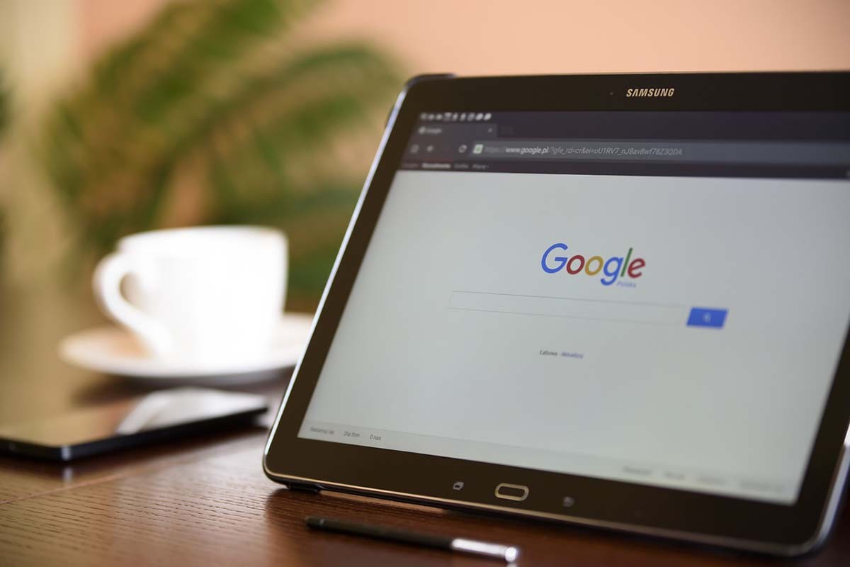 Google platio 26 milijardi da bude glavni pretraživač