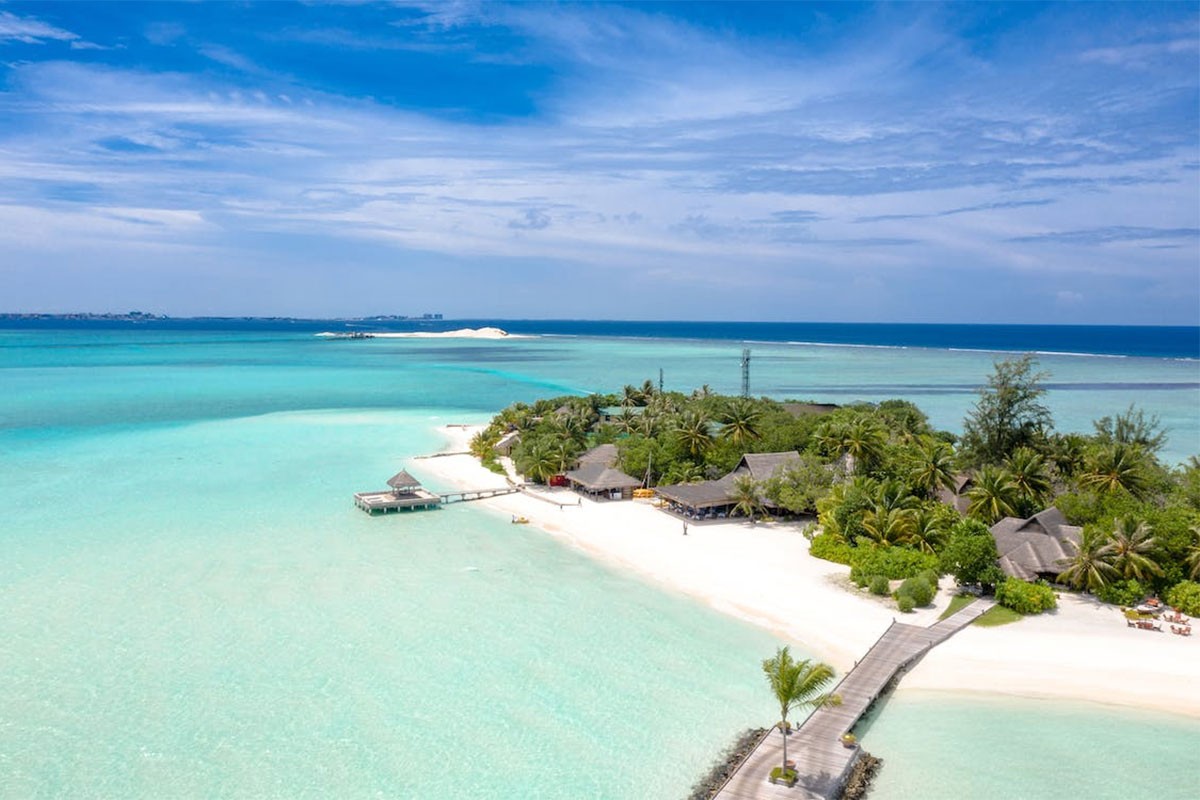 Milijarder mladom paru nudi 160.000 funti da živi na njegovom ostrvu: Ovo su uslovi