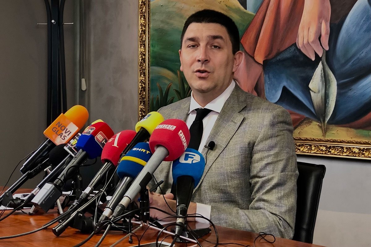 Stevanović ponovo na sastanku tajne Vlade u Pragu