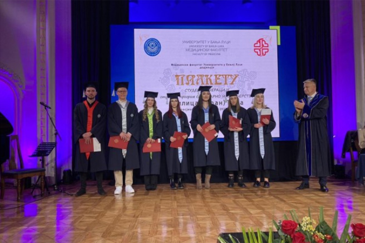 Uručene 194 diplome svršenim studentima Medicinskog fakulteta