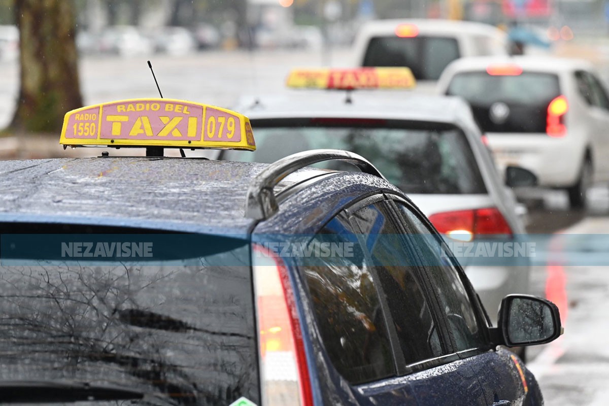 Taksisti u Banjaluci žele nova stajališta