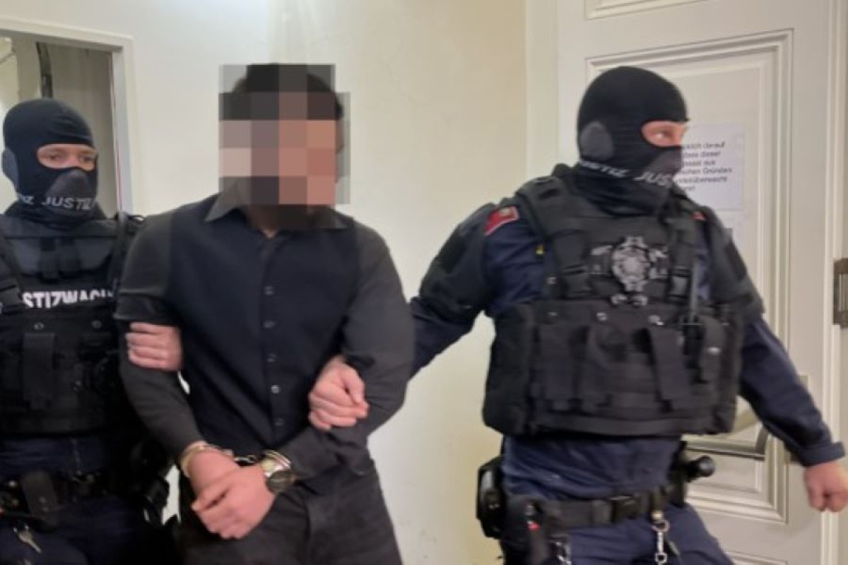 Mladić iz BiH, koji je u Beču pucao iz vazdušne puške, je osuđeni simpatizer IS