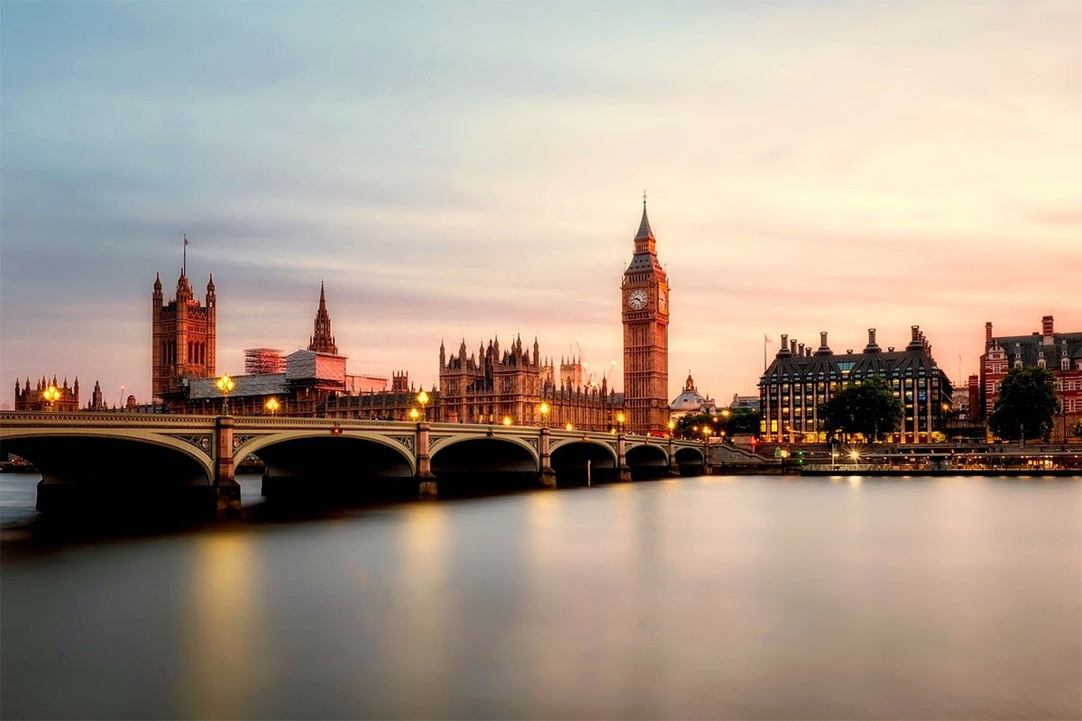 London sankcionisao srpske firme zbog vojne pomoći Rusiji