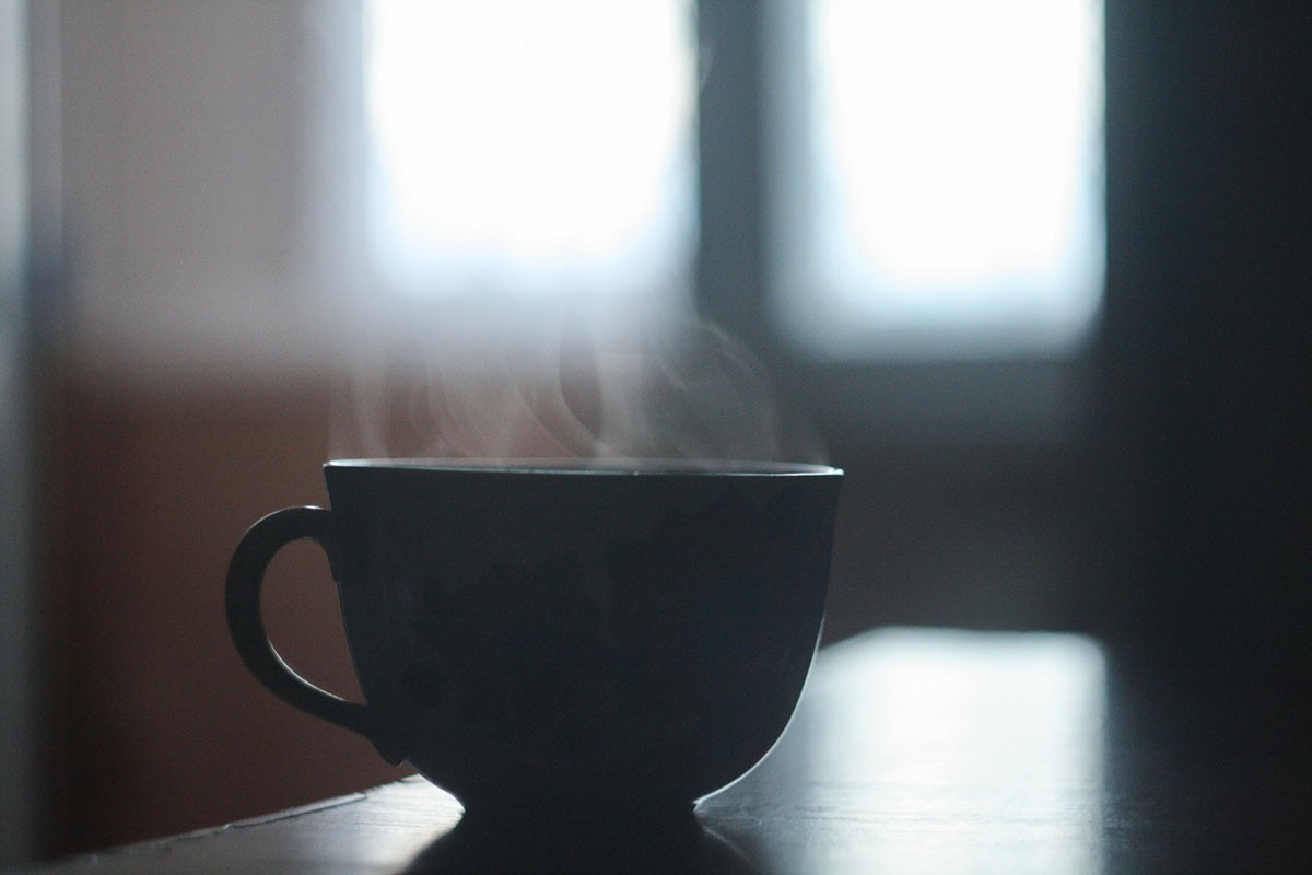 Šta je zdravije ujutro, čaj ili kafa?