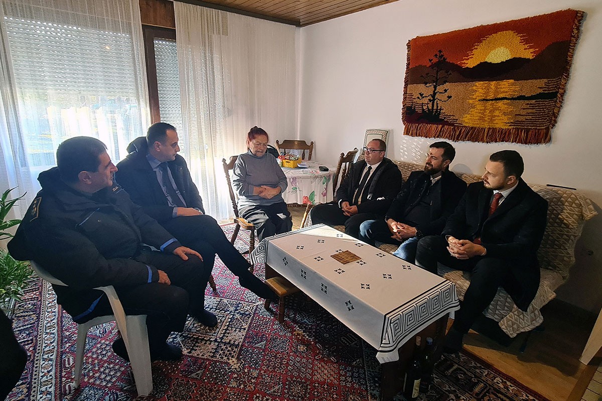 Ministri posjetili pretučenu povratnicu Ljeposavu Petković, obećali podršku