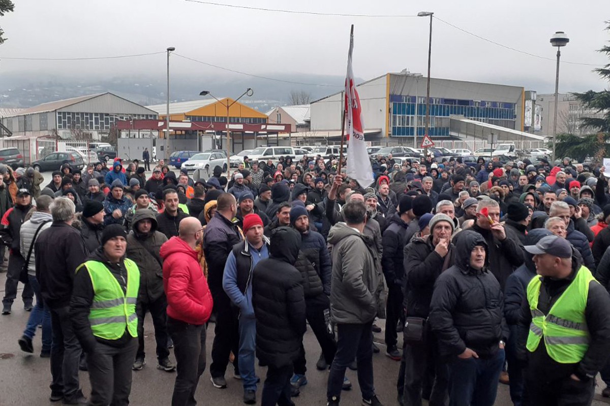 Plate radnika "ArcelorMittala" zavise od dogovora sindikata, Vlade i uprave