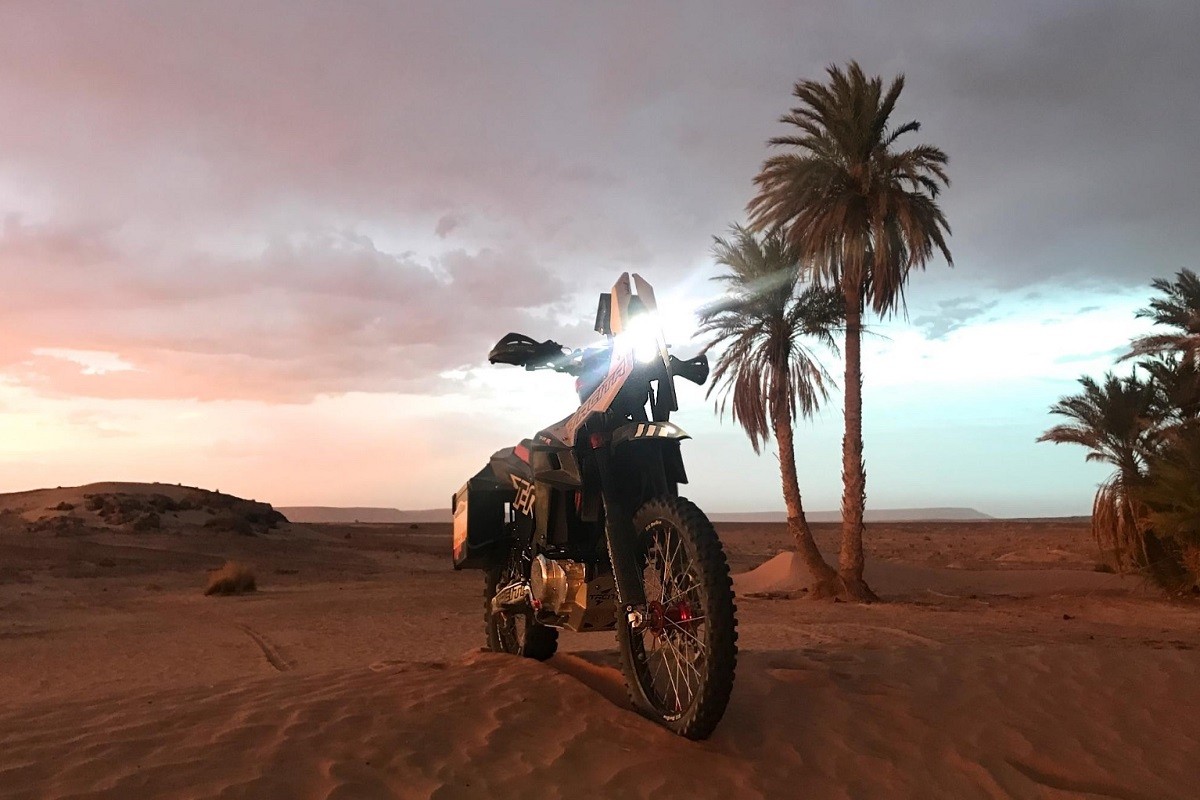 Električni Tacita Discanto motocikl spreman za Dakar reli