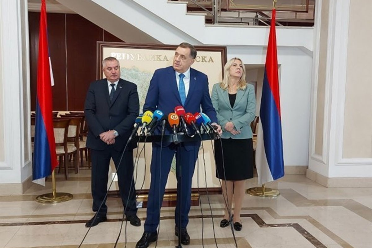 Dodik: Nećemo dozvoliti strancima da obesmisle Republiku Srpsku Dodik: Nećemo dozvoliti strancima da obesmisle Republiku Srpsku