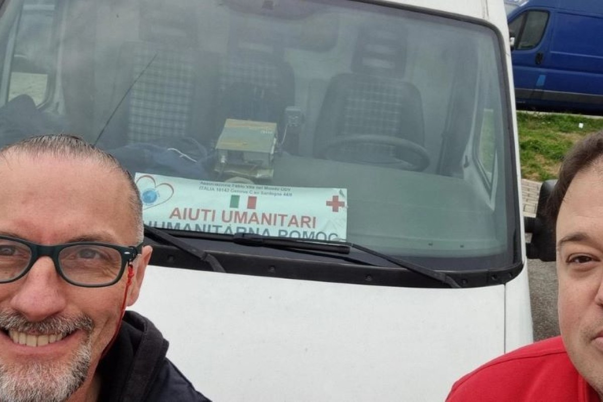 Divan gest italijanskih volontera: Novu godinu provode dostavljajući pomoć BiH