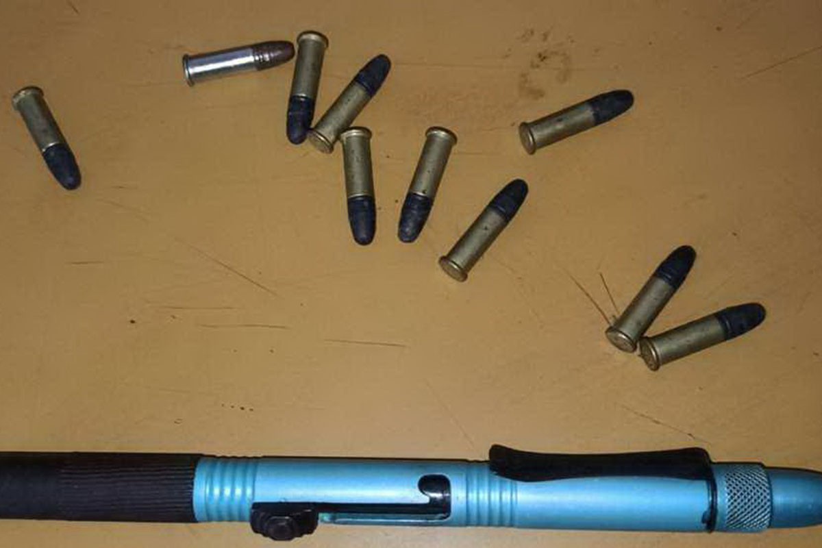 Dobojliji oduzeli pištolj u obliku olovke