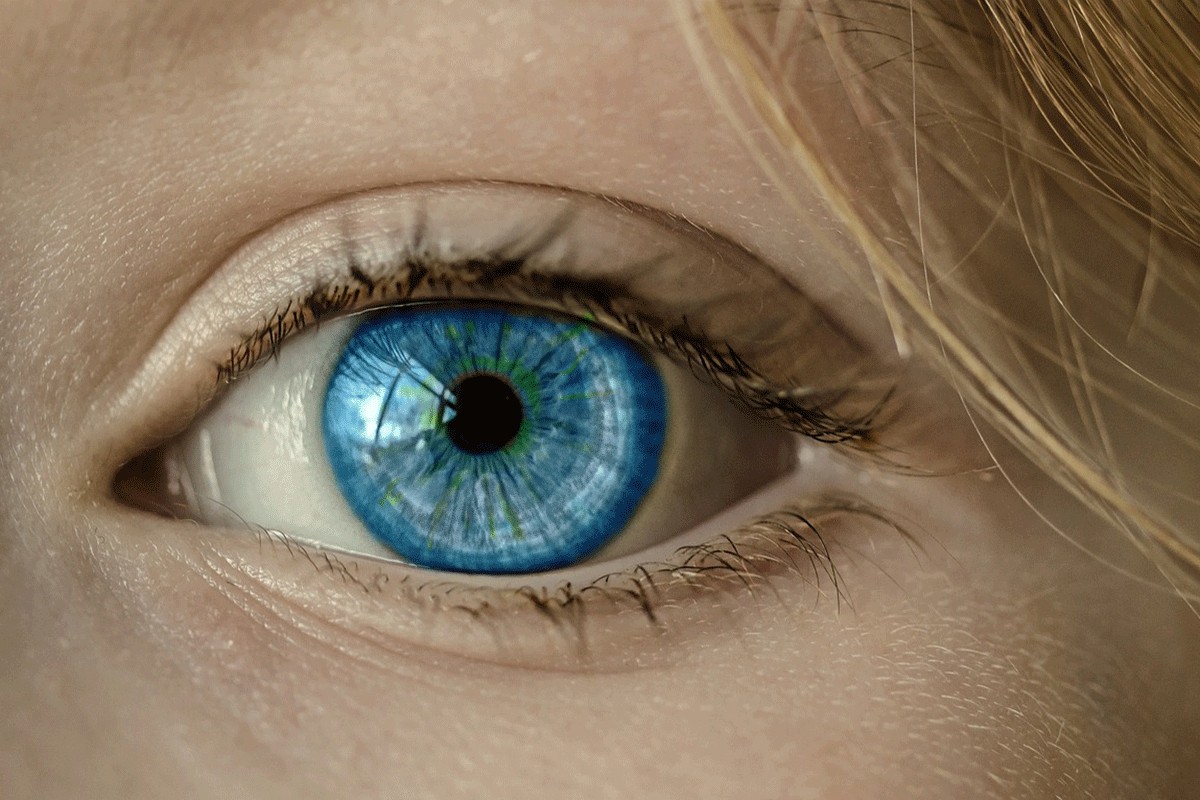 Svako ko ima smeđe oči, može da ih "pretvori" u plave