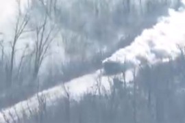 Zašto iz ruskog vojnog kamiona kulja dim, a nije pogođen (VIDEO)
