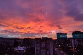 Fascinantna boja neba oduševila Banjalučane (FOTO)