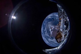 Lunarna sonda poslala slike Zemlje iz svemira koje oduzimaju dah (FOTO)