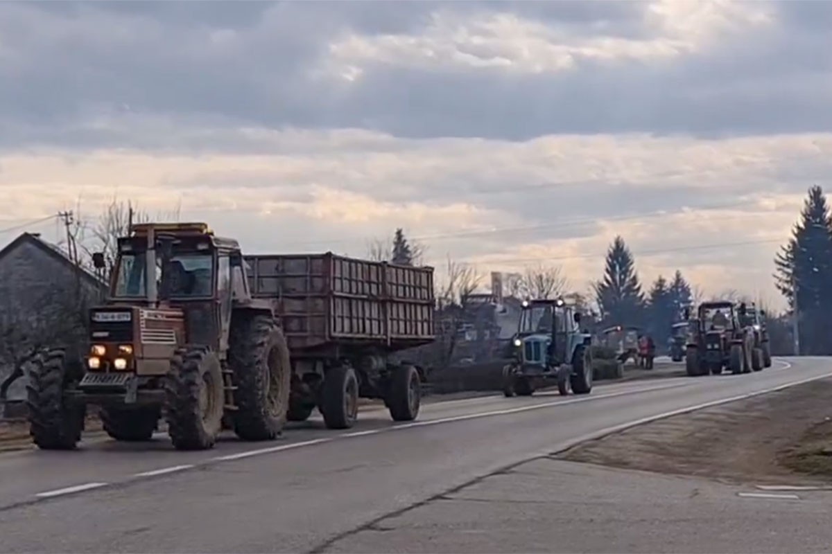 Protest poljoprivrednika iz Gradiške: Ne tražimo milostinju (VIDEO)