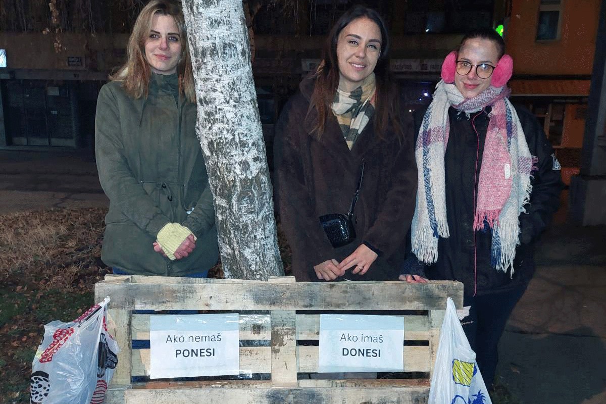 Mladi Zeničani pokrenuli akciju "Ako imaš donesi, ako nemaš ponesi"