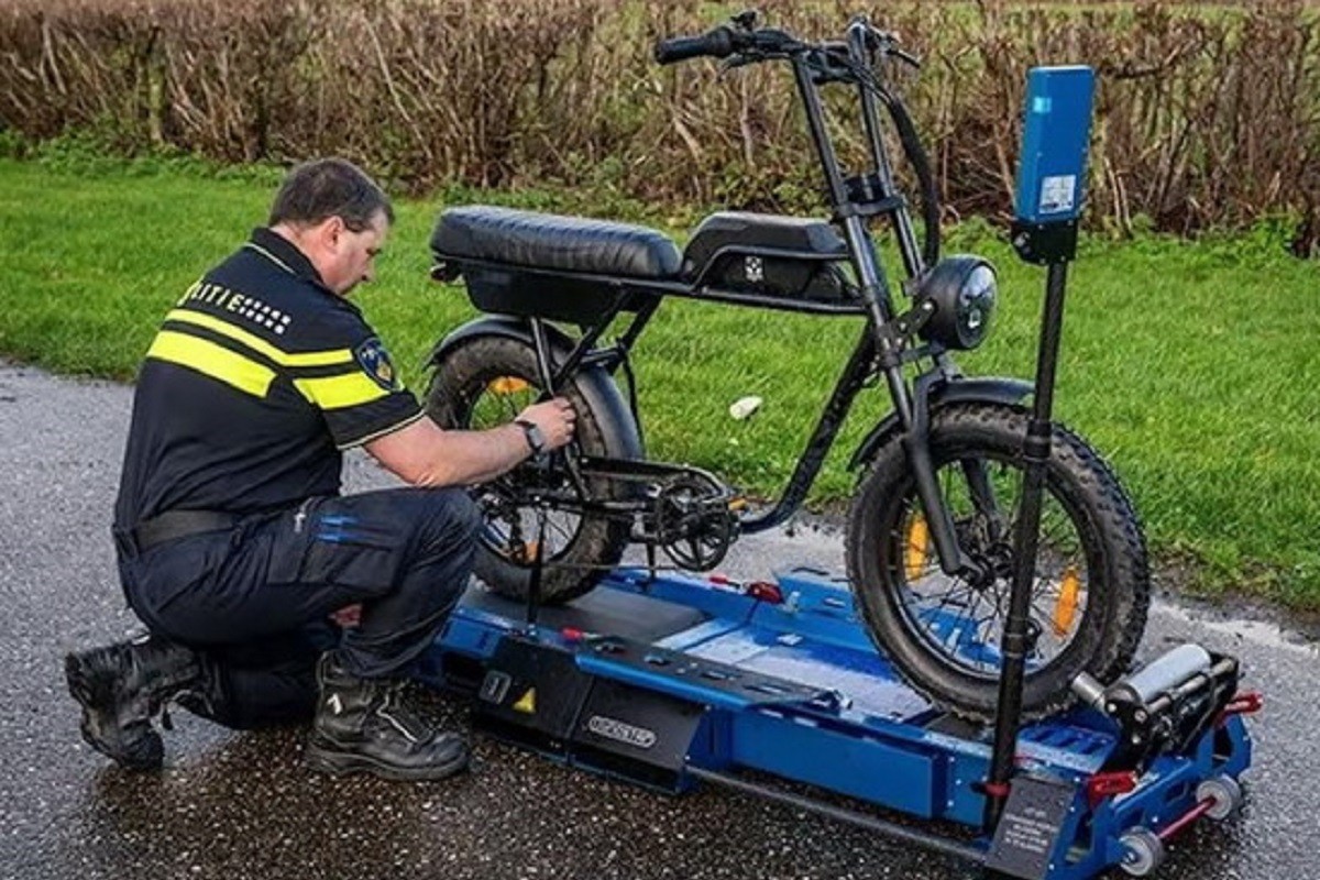 Nizozemci uvode posebne test uređaje za kontrolu električnih bicikala