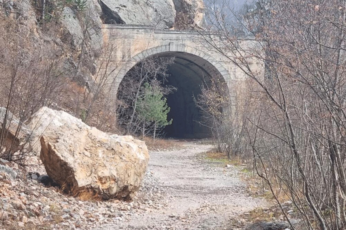 Ovako danas izgleda tunel u kom je sniman kultni film (FOTO, VIDEO)