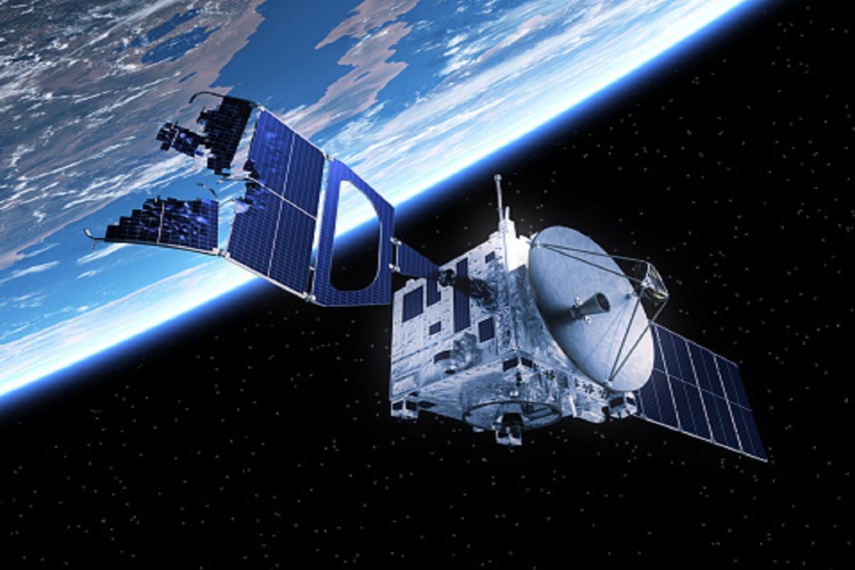 Zamalo se sudarili ruski satelit i američka letjelica