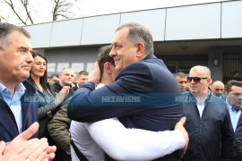 Majdov dočekao Dodika ispred Suda BiH (FOTO)