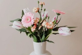 Kako da vam cvijeće u vazi ostane svježe danima?