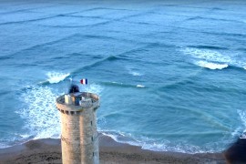 Kada vidite valove "kockastog" oblika, odmah izlazite iz mora (VIDEO)