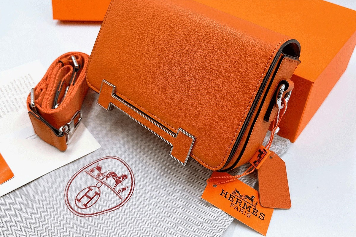 Hermes tužen zbog uslovljavanja kupaca u vezi sa prodajom torbi "Birkin"