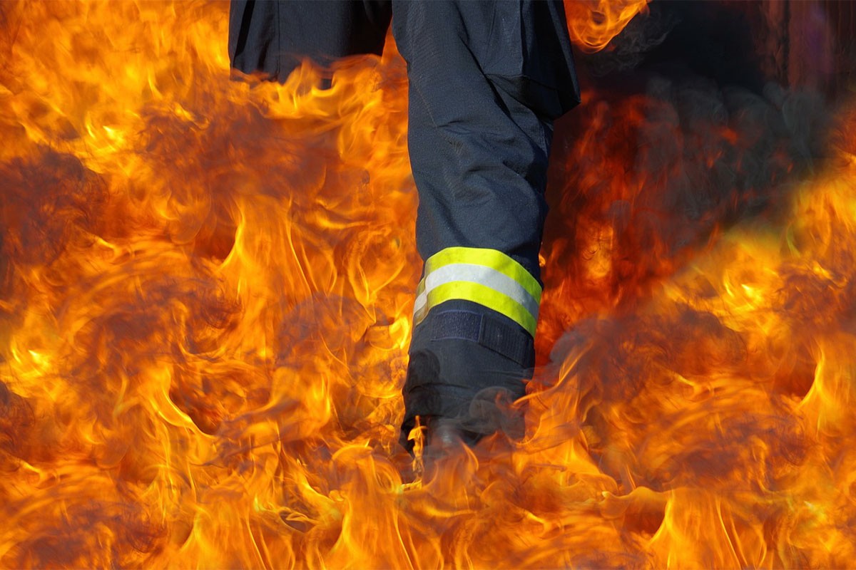 Požar u Banjaluci: Gorjele instalacije u trgovini "Pepco"