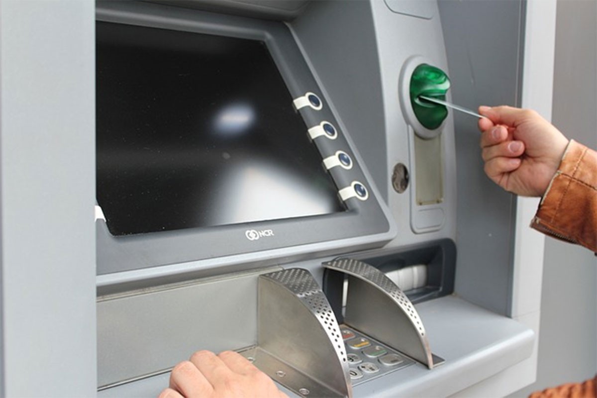 Pokvario se bankomat, klijenti dizali koliko su htjeli