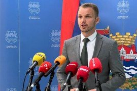 Stanivuković: Radnici "Akvane" ne mogu kod doktora, odbornici nemaju empatije