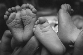 Neobična priča jedne mame: Prvo je rodila jedno dijete, a nakon 24 ...