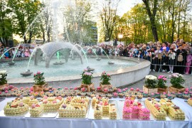 Dan grada: Banjalučane očekuje velika torta i zabavni program