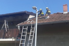 Banjalučkim vatrogascima pune ruke posla, gasili požar na kućama i ...