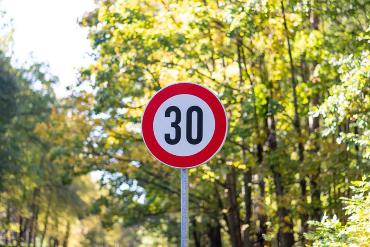 Da li funkcioniše ograničenje brzine od 30 km/h?