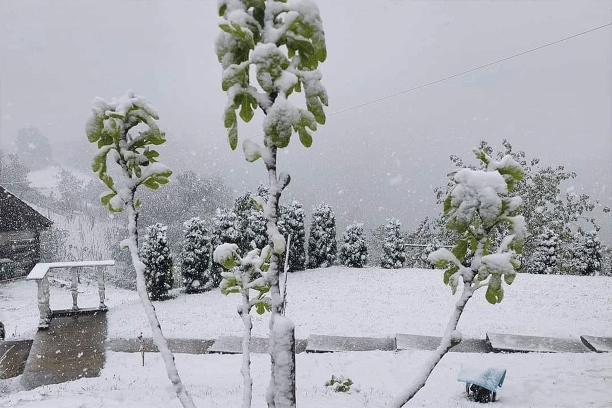Pogledajte kako izgledaju dijelovi Hrvatske pod snijegom (VIDEO)
