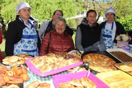 Vrijedne žene iz Gradiške pripremile trpezu sa nekoliko stotina vrsta jela