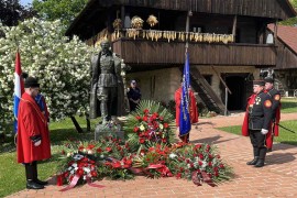 U Kumrovcu obilježena 44. godišnjica smrti Josipa Broza Tita (FOTO)