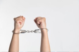 Horor u Novom Brdu: Mjesec dana silovao djevojku i otimao joj pare