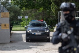 Slovački sud: Optuženi za atentat Fica ostaje u pritvoru