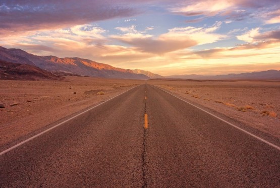 240 km bez krivine: Ovo je najduži auto pravac na svijetu (VIDEO)